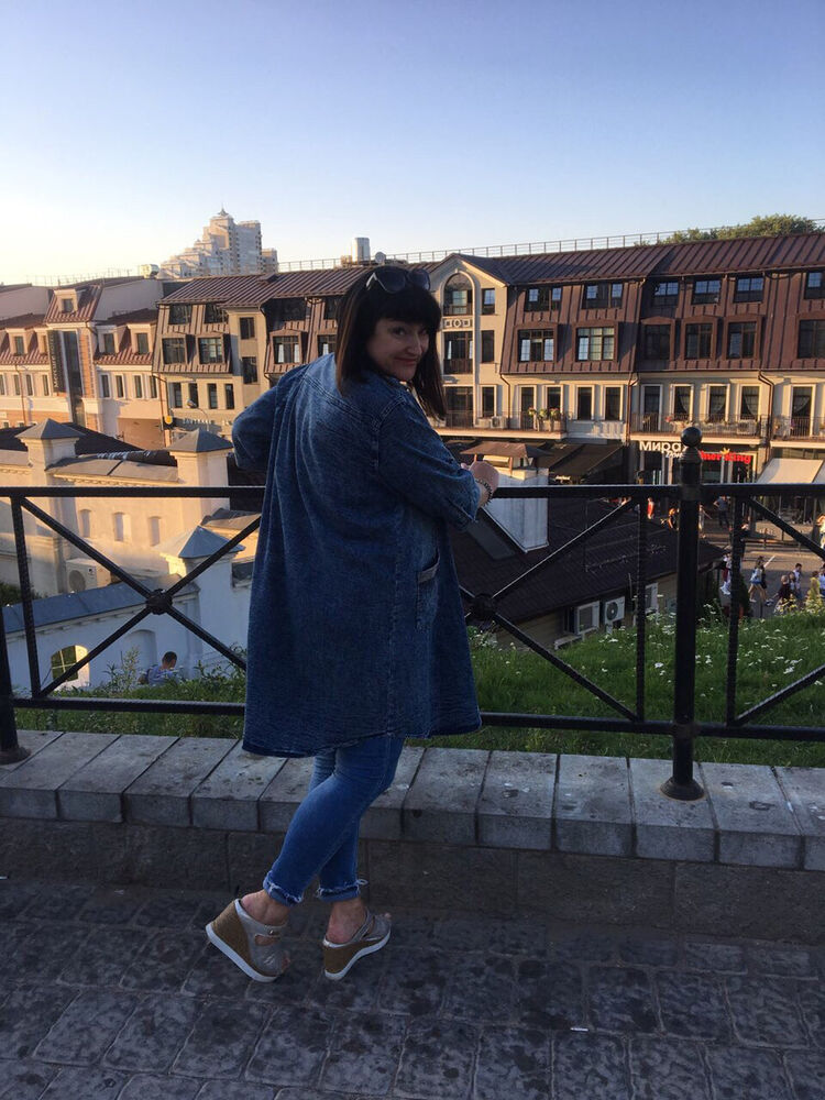  ,   Marisha, 52 ,   ,   , c 
