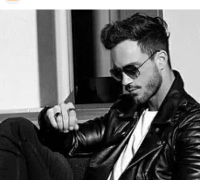  ,   Vardan, 25 ,   ,   