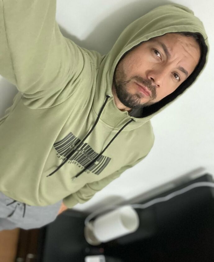  49756372  James lowis, 31 ,    Liversedge