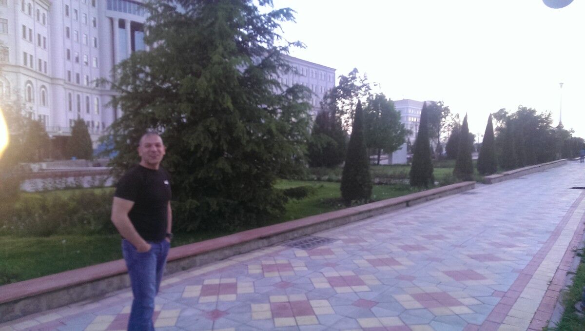  ,   Adam, 48 ,   ,   , c 