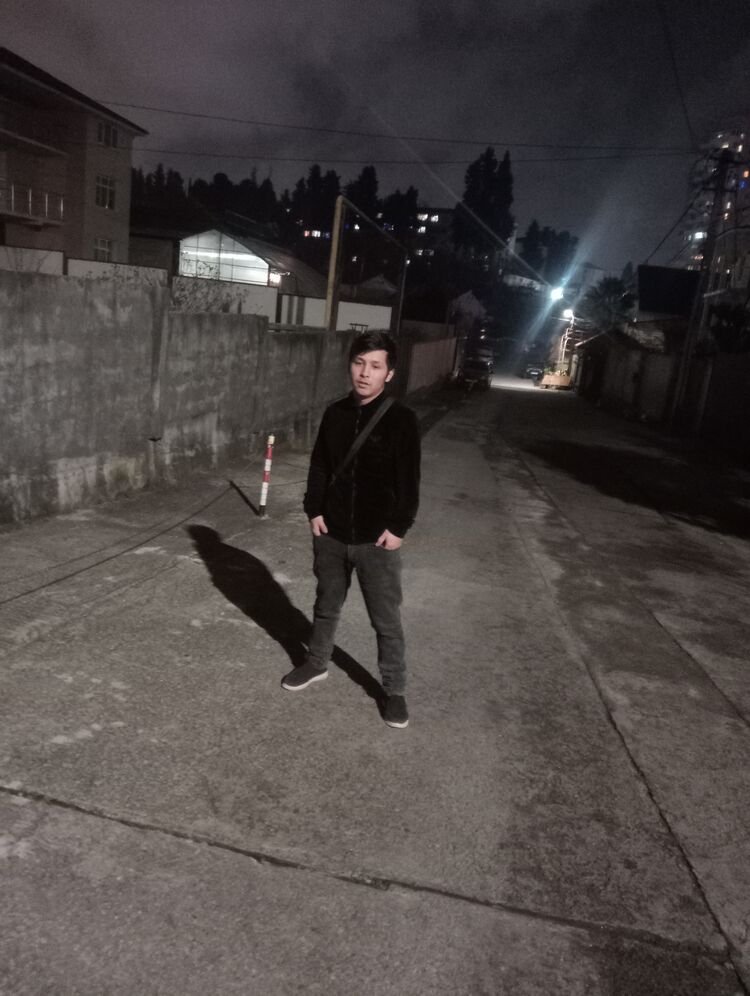 ���� 53153122 ����� Abror, 22 ����, ���� ���������� � ������