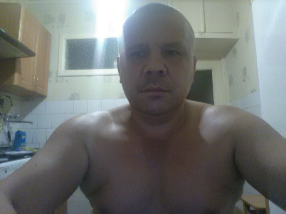  17310242  Vimalik, 48 ,    
