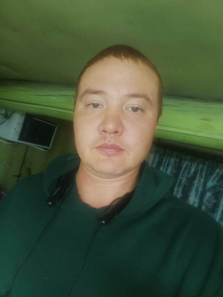  ,   Denis, 28 ,   ,   , c , 