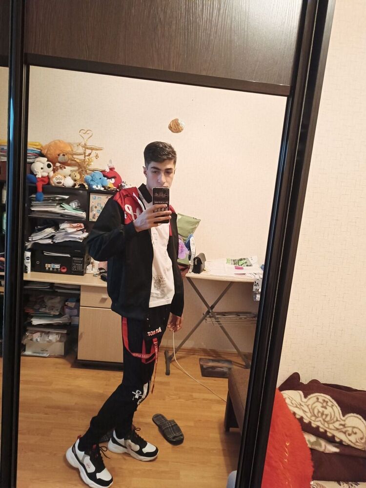  ,   , 20 ,   ,   