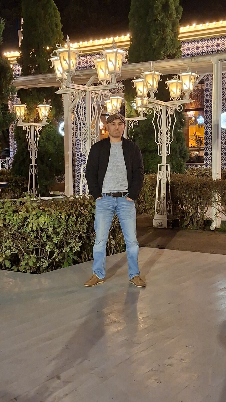  53951662  , 48 ,    -