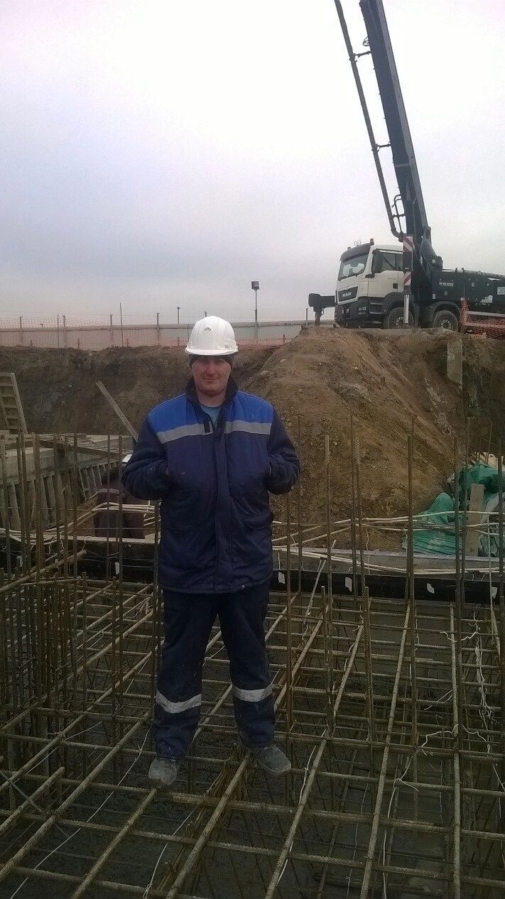  54677562  , 40 ,    -