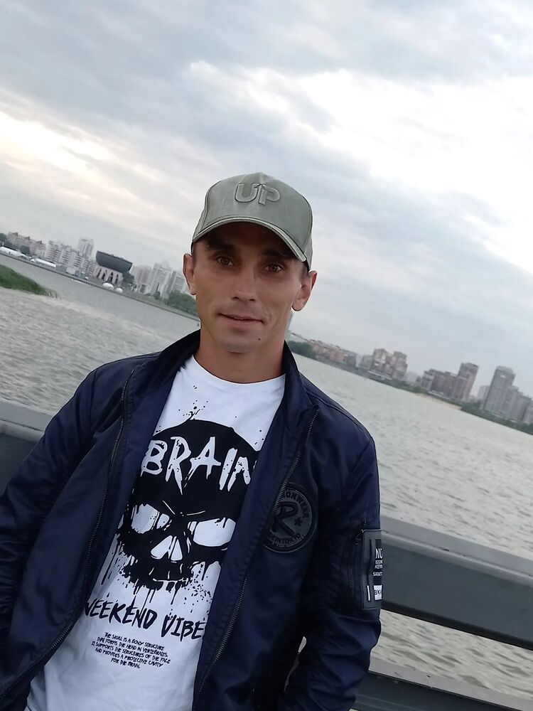  49006382  , 37 ,    