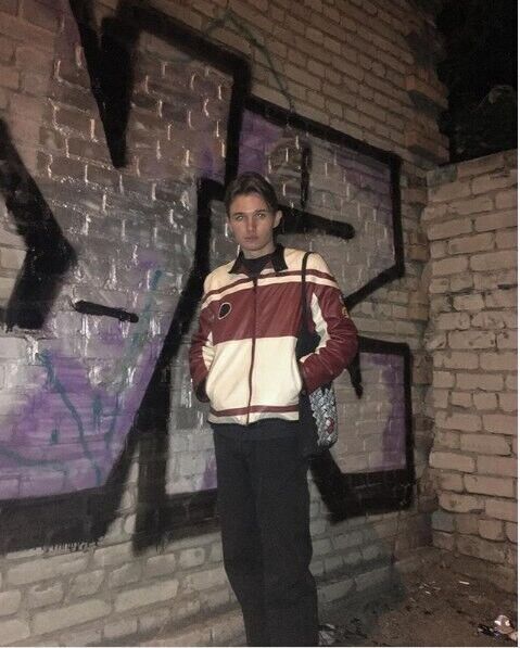 ���� 21533512 ����� �����, 23 ����, ���� ���������� � ���������