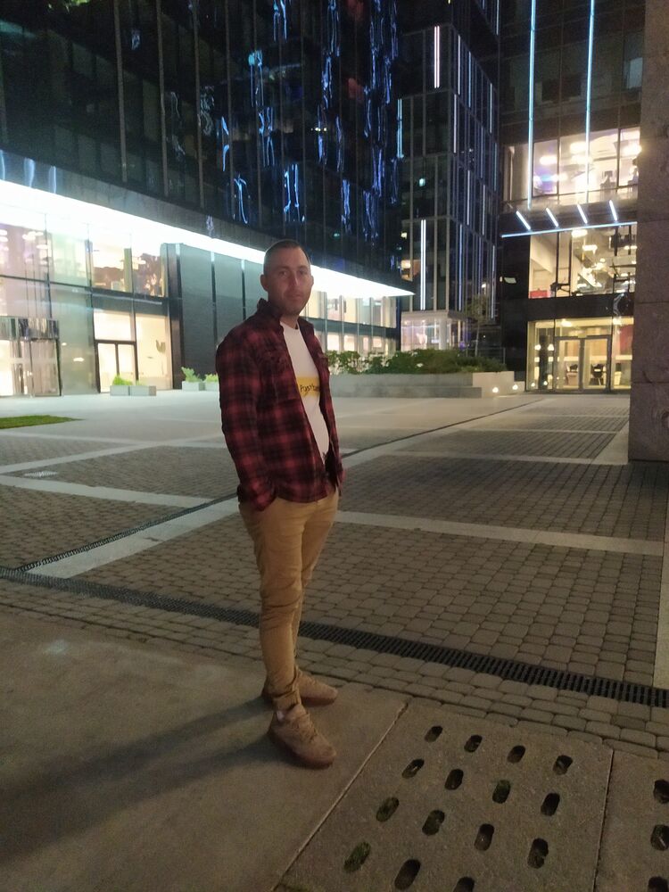  ,   Vitali, 36 ,   ,   