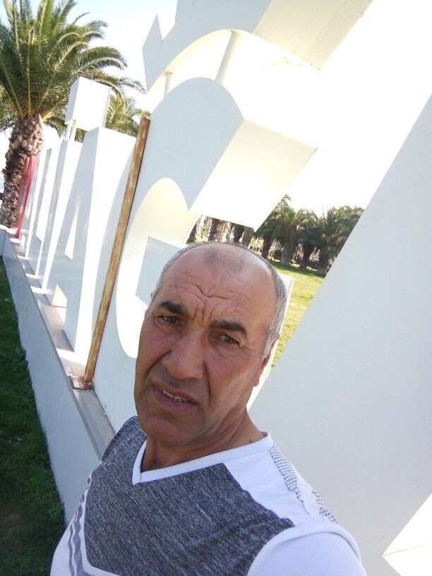  18218682  Gulaga, 60 ,    