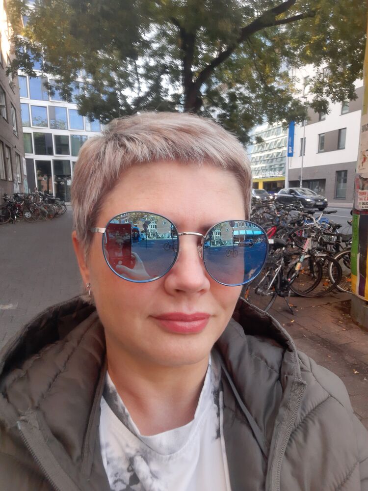  54654292  Marina, 45 ,    Dortmund