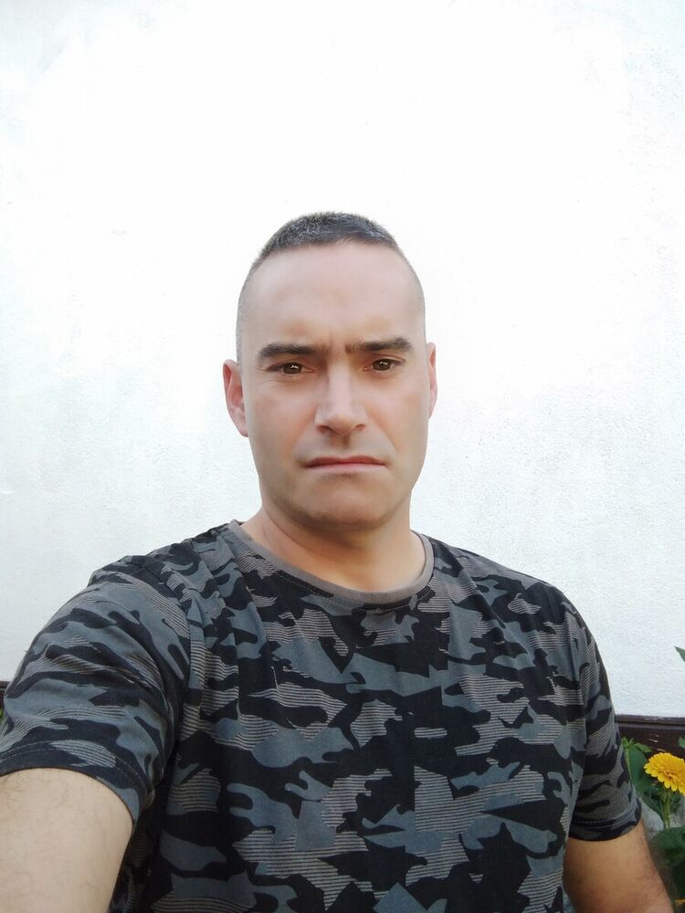  21726452  , 47 ,    