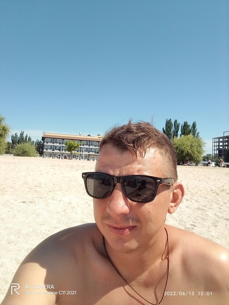  27714662  , 37 ,    