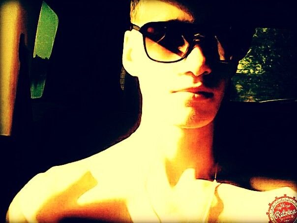  7244132  Artem, 30 ,    