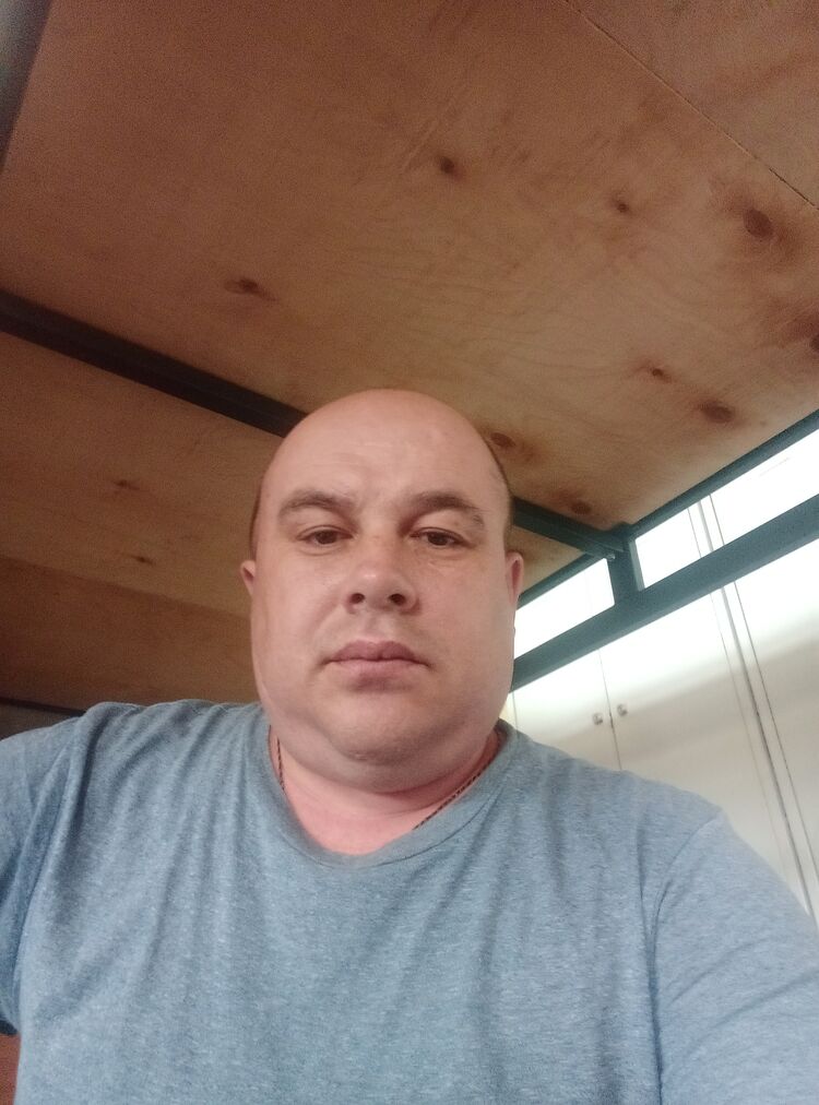  43309342  , 41 ,    