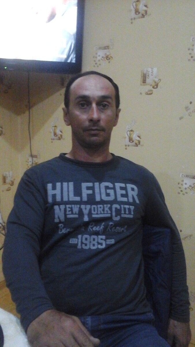  ,   Ramin, 49 ,   ,   , c 