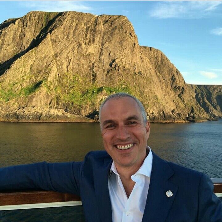  ,   Michael Alex, 61 ,   ,   , c 