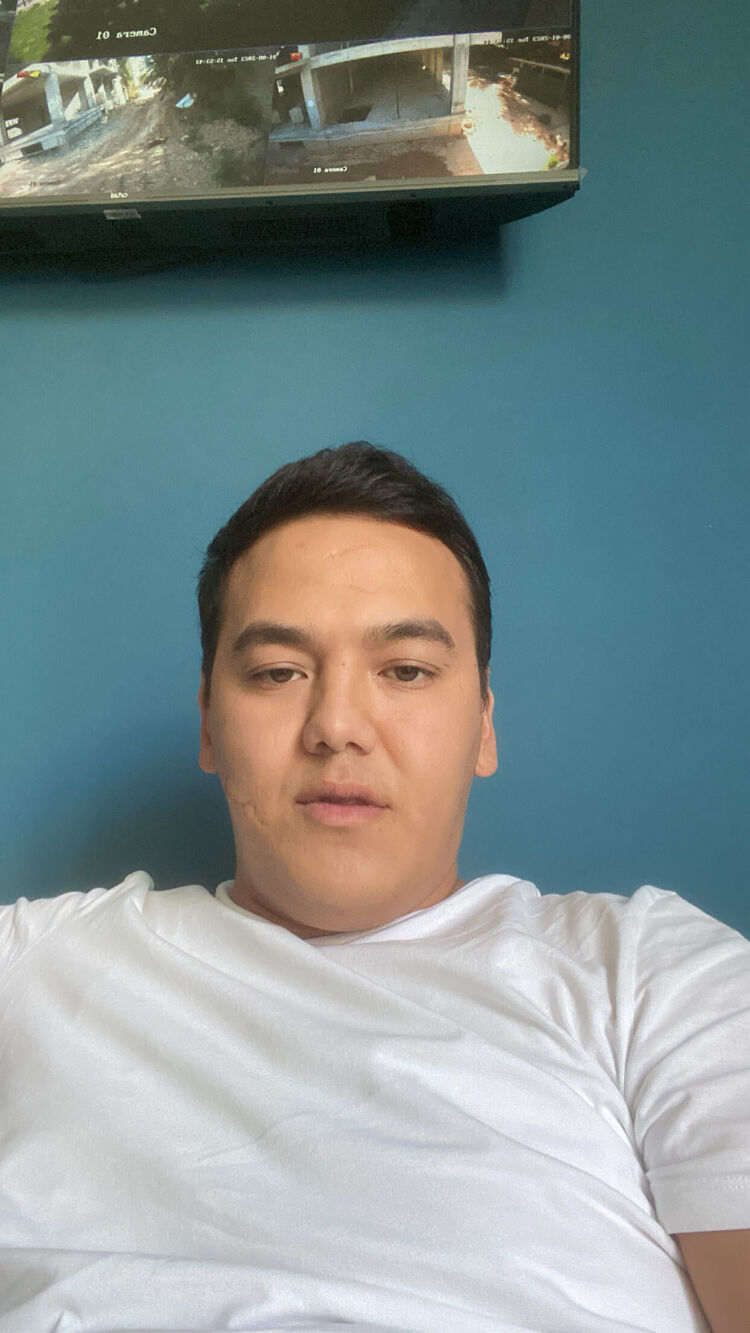  ,   Akrombek, 28 ,   ,   