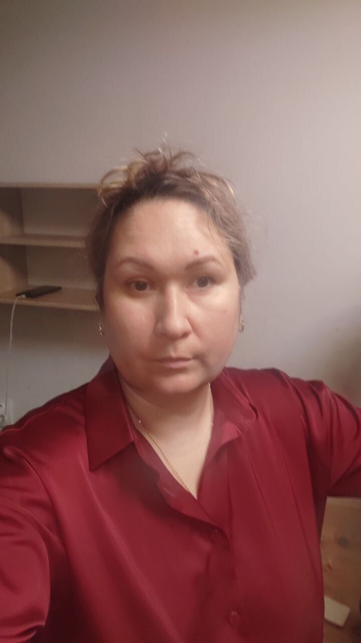  54446862  Lyubov, 42 ,    