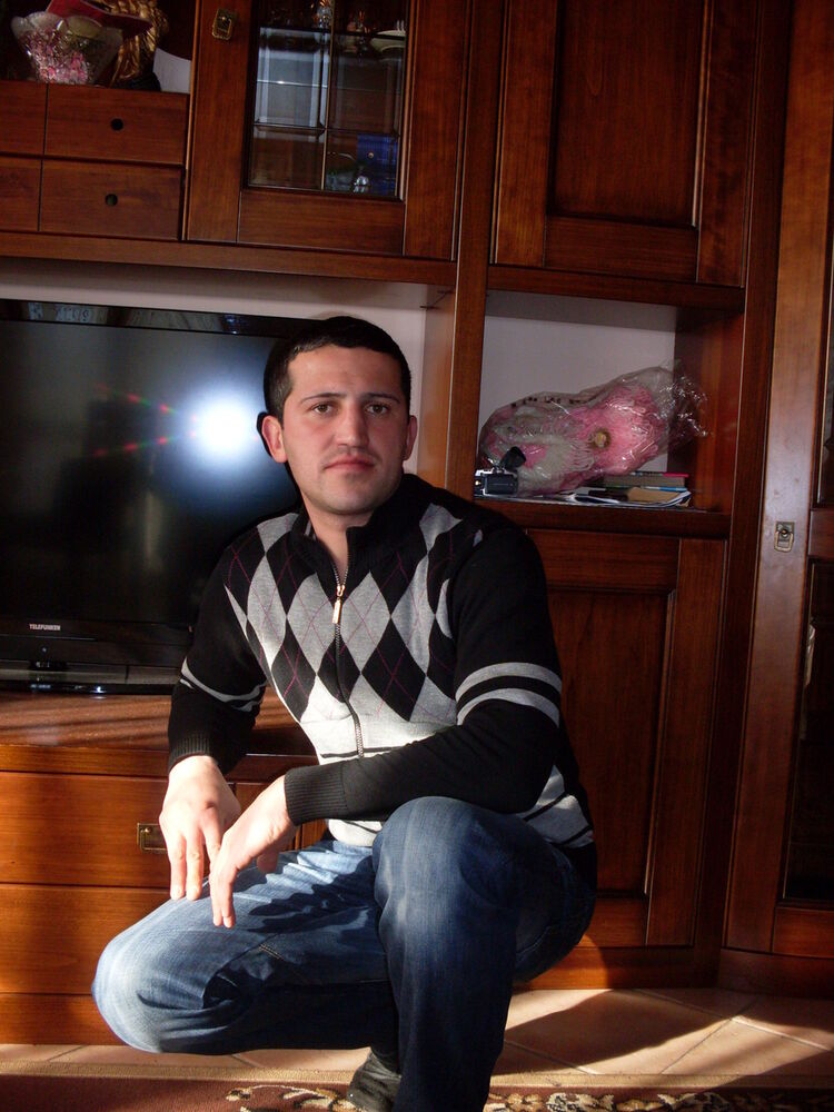  ,   Sergei, 43 ,   ,   , c 