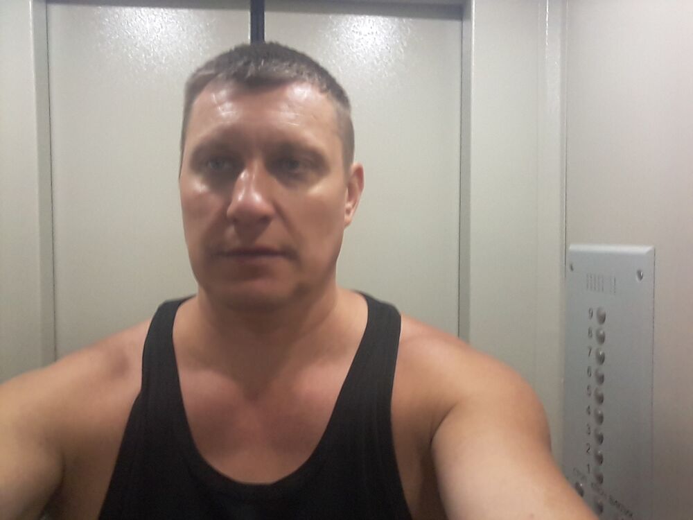  43852762  , 46 ,    