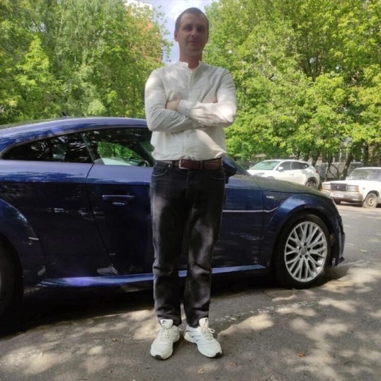  ,   Nikolay, 31 ,   ,   