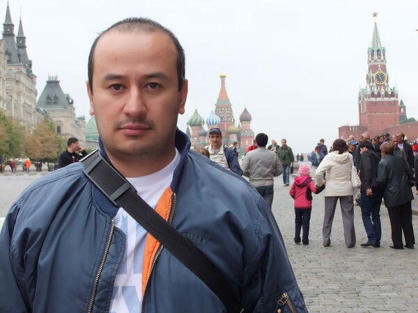  ,   Alex, 46 ,   ,   , c 