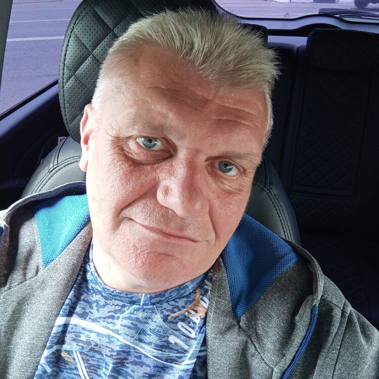  45580692  Oleg, 53 ,    