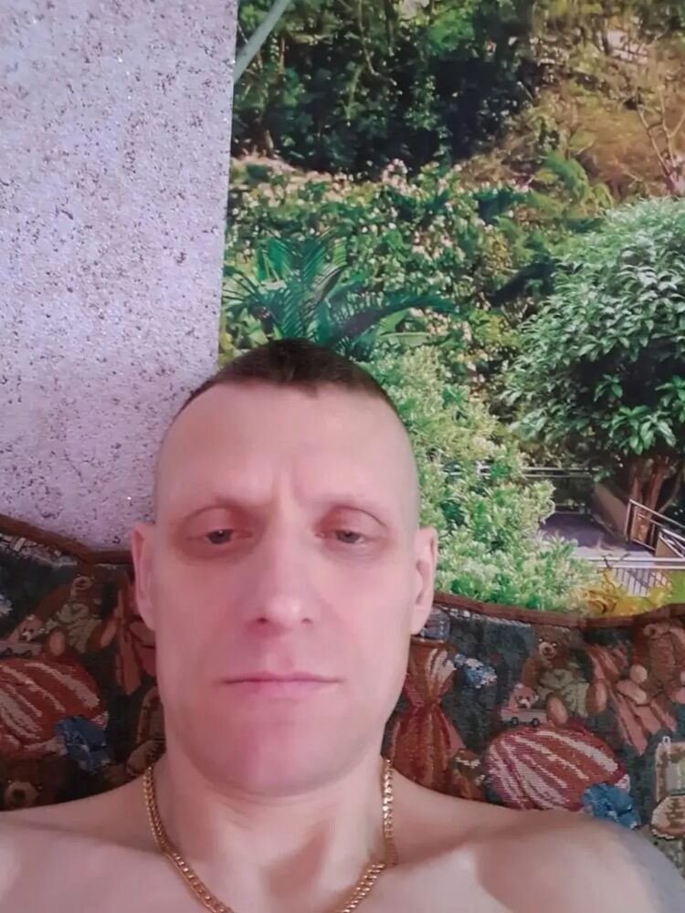  48008722  , 42 ,    