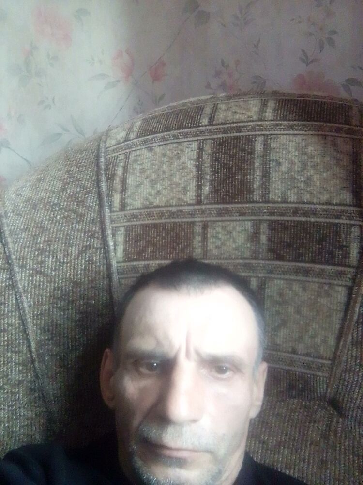  33144782  , 48 ,    