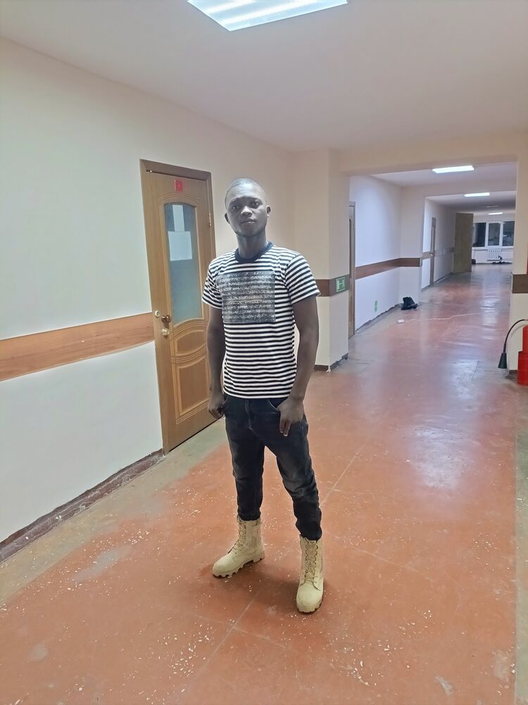 ���������� N'Djamena, ���� ������� ���, 37 ���, ������������ ��� ������, ����� � ���������