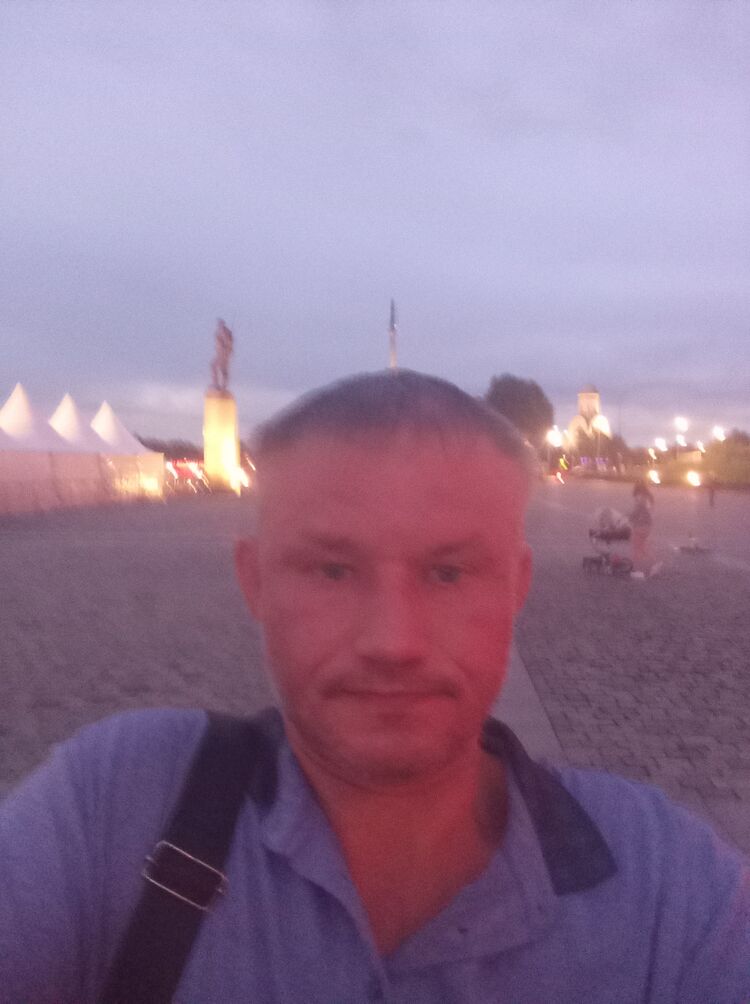  47436542  , 42 ,    