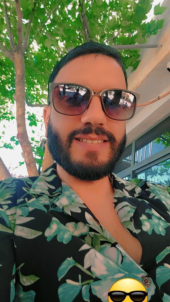  49267232  Hicham, 33 ,    