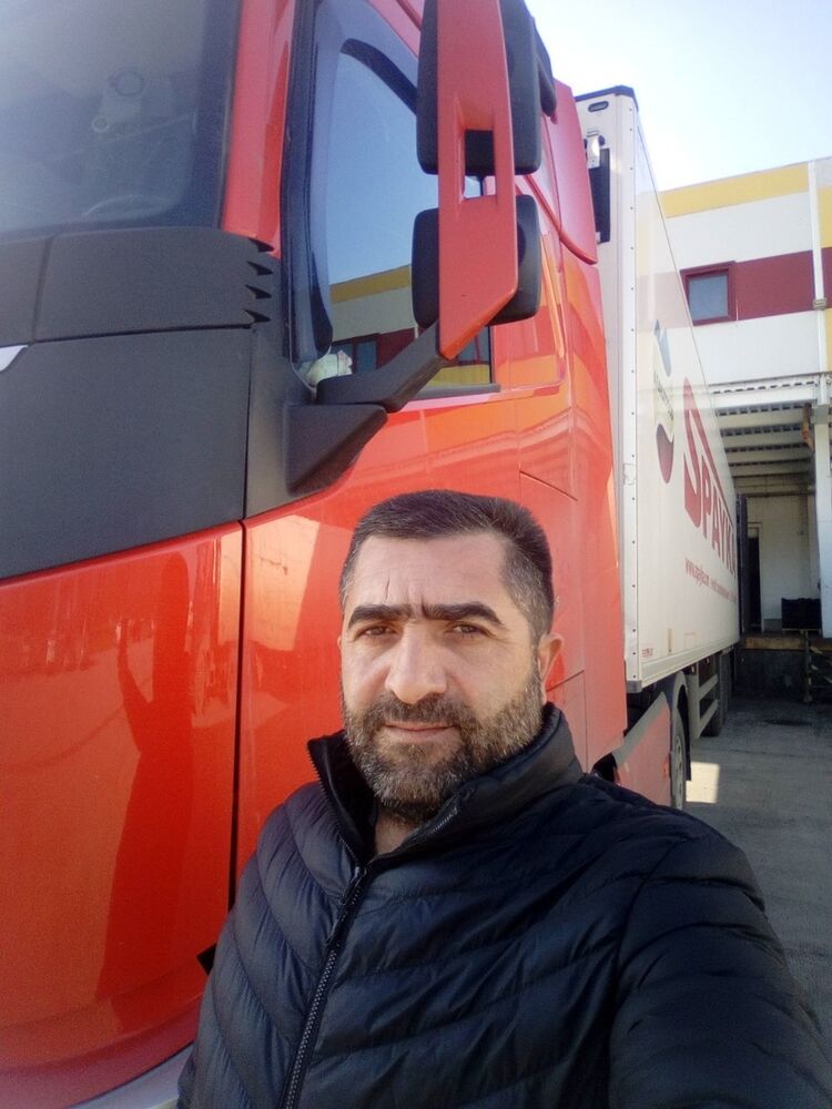  15154662  Sayat, 48 ,    