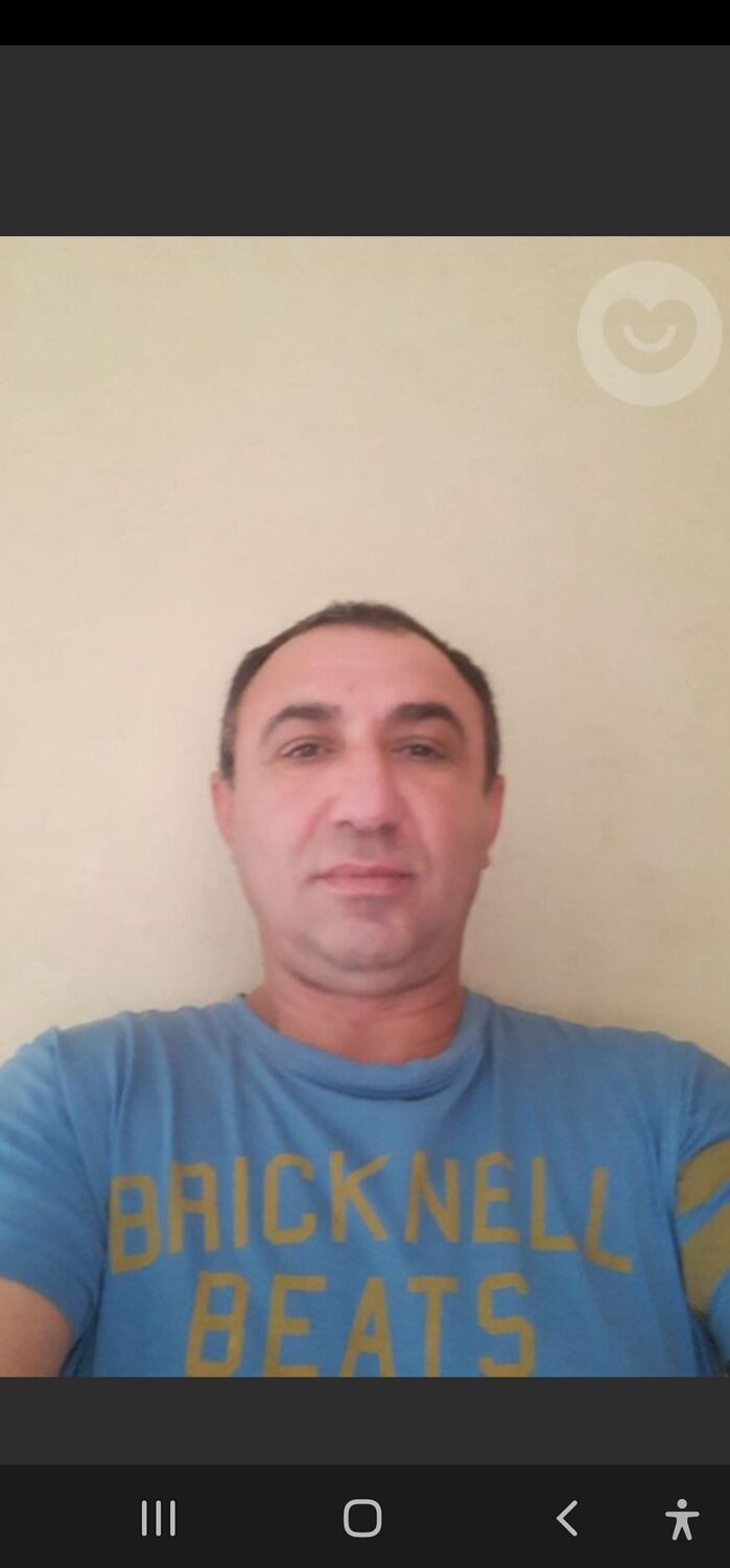  28333122  Mamuka, 43 ,    