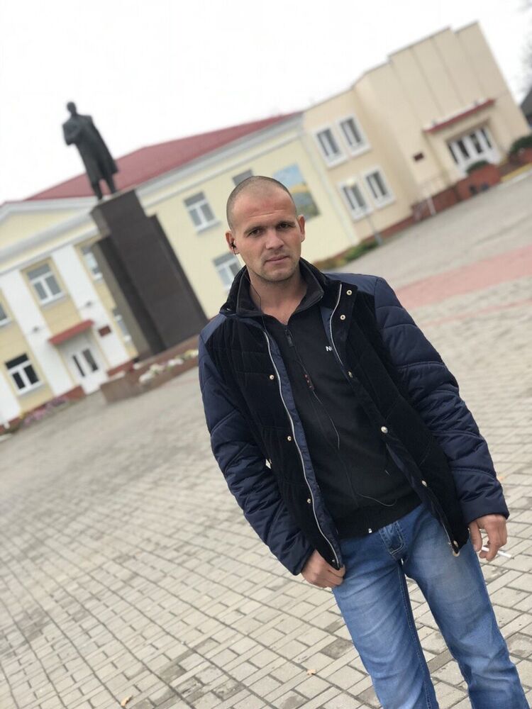  ,   Nikolay, 36 ,   ,   , c , 