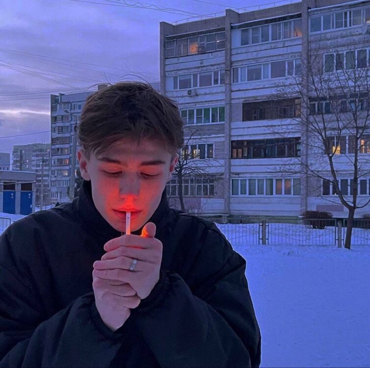  44646542  Araibol, 21 ,    