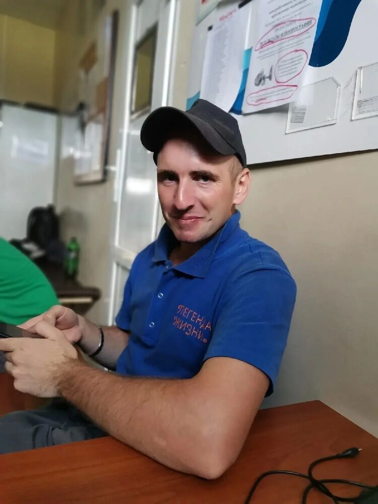  ,   Igor, 27 ,   ,   , c 