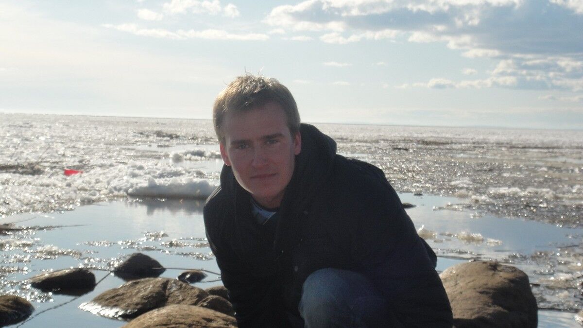  15864262  , 57 ,    -