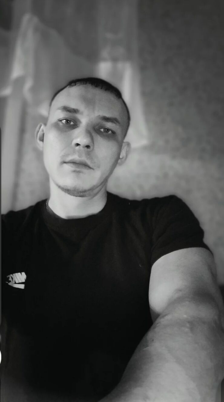  49330892  , 33 ,    