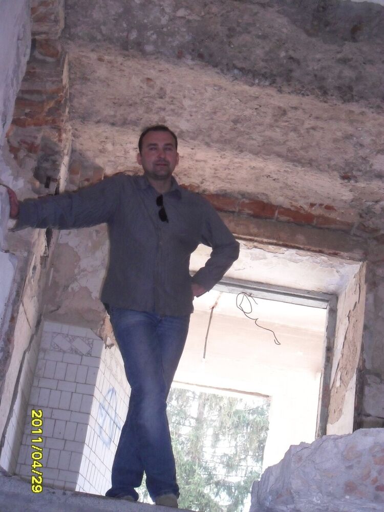  22512092  Myroslav, 40 ,    