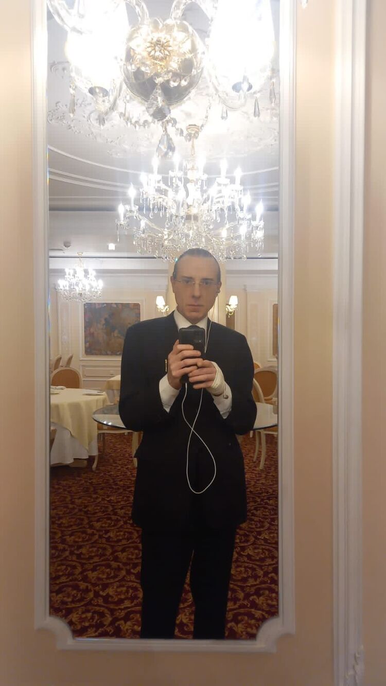  41015162  , 42 ,    -