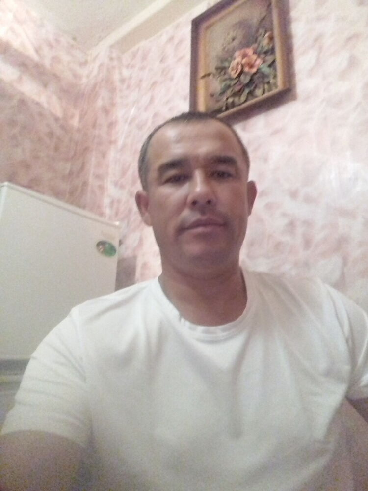  20785742  ILHOM, 45 ,    