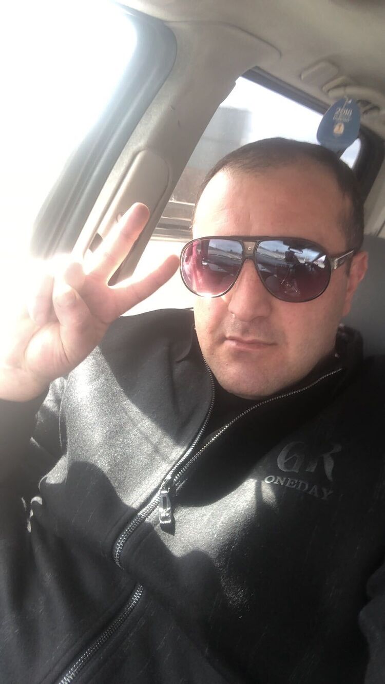  ,   Edvard, 37 ,   ,   , 