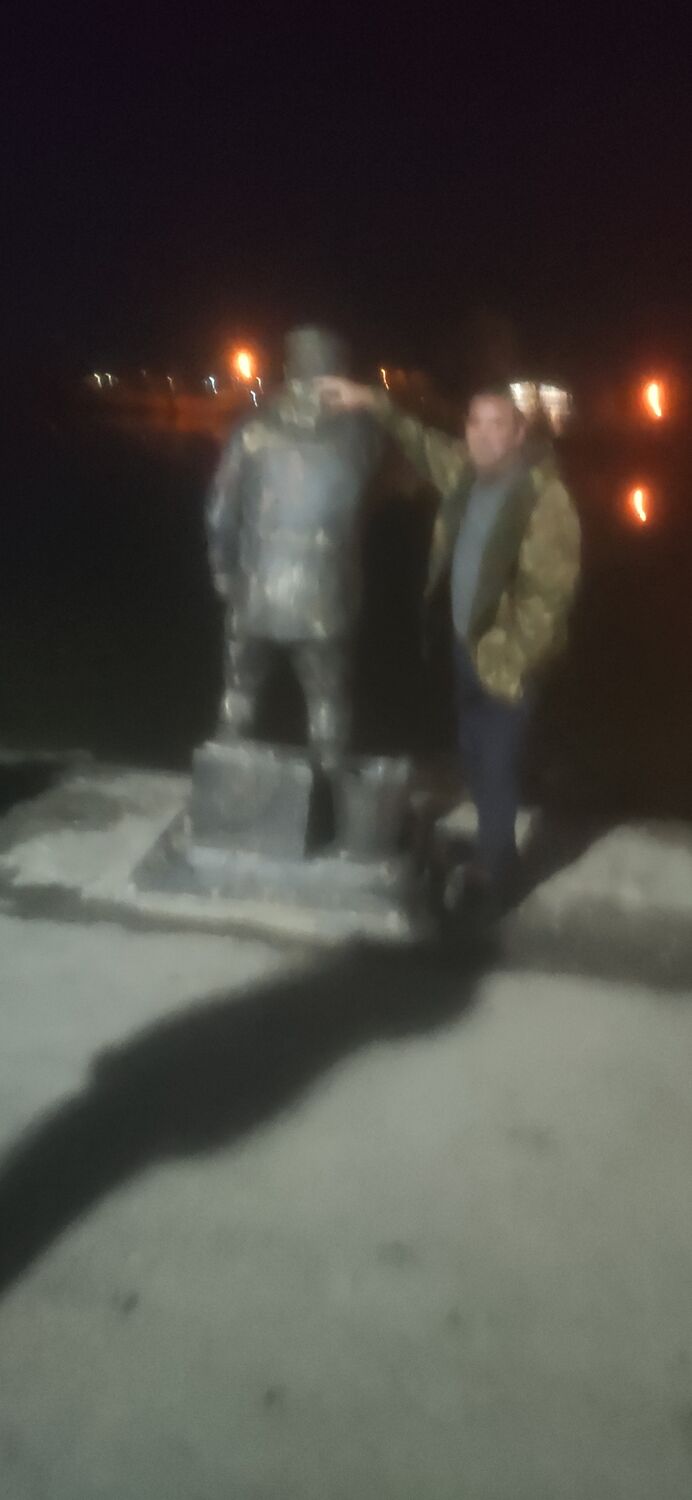  33656812  , 42 ,    -