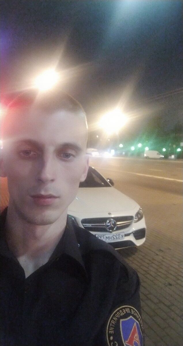  15925182  , 28 ,    