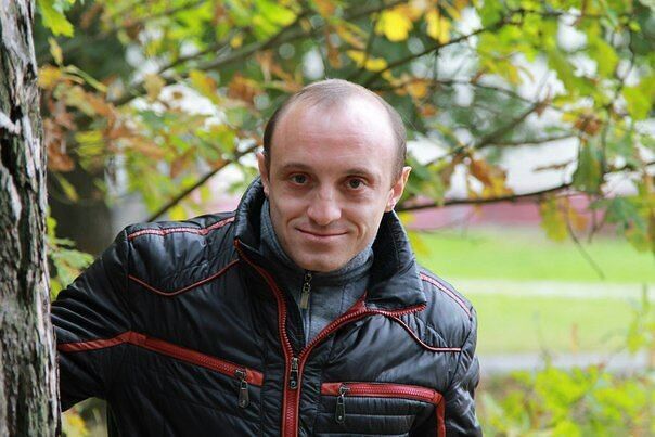  ,   Pasha, 42 ,  