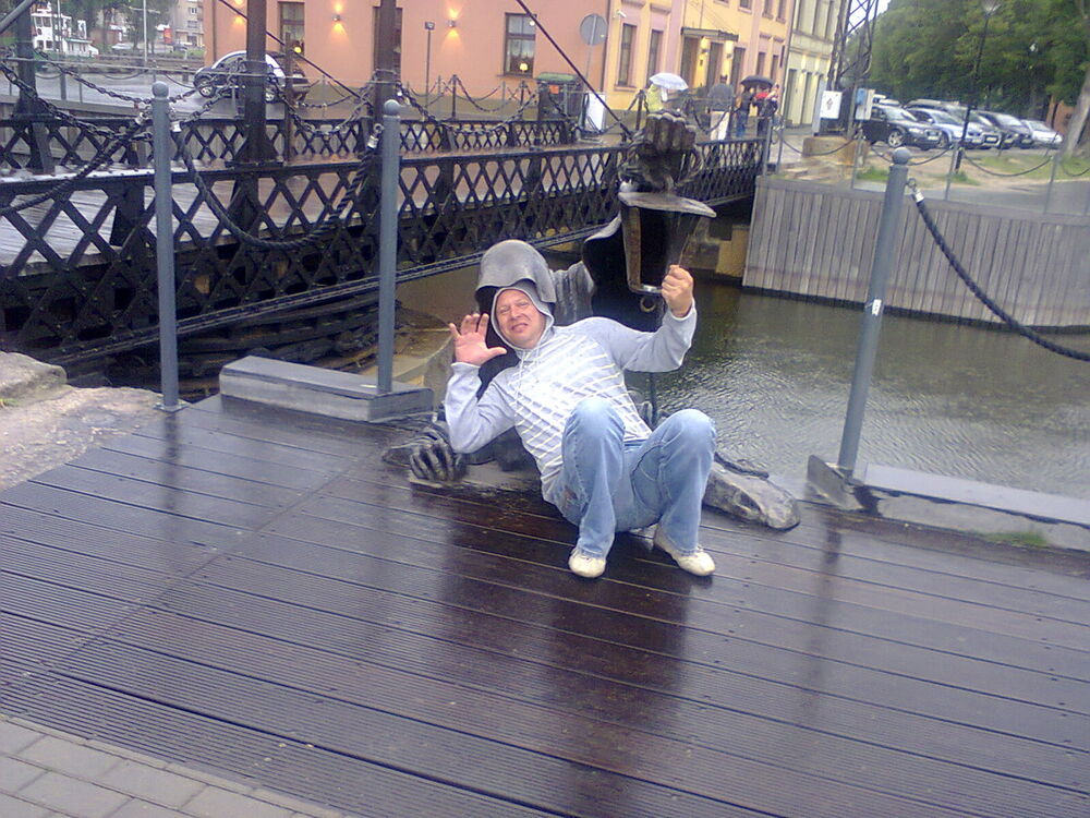  5838822  Michal, 47 ,    