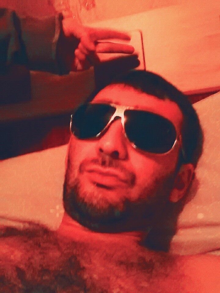  6678242  YAGUAR, 39 ,    