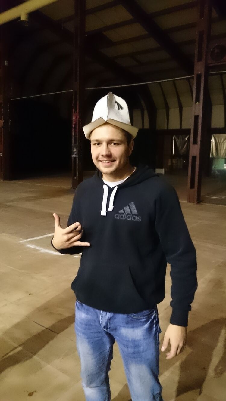  35711512  Timyp, 37 ,    